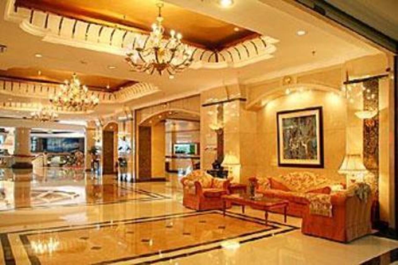 Green Land Hotel Kunming Interiør billede