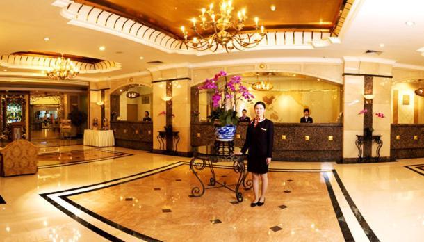 Green Land Hotel Kunming Eksteriør billede